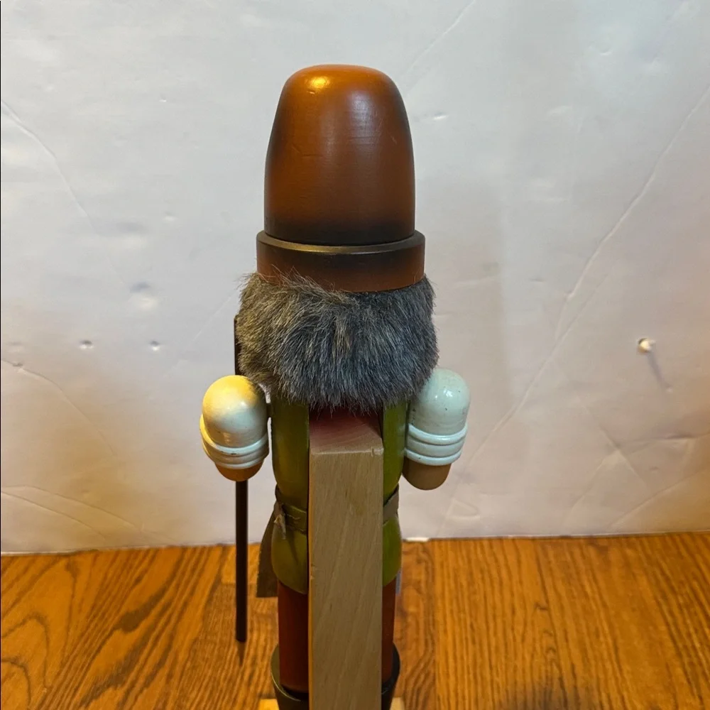 Holzkunst Christian Ulbricht German Smoking Woodsman Nutcracker
